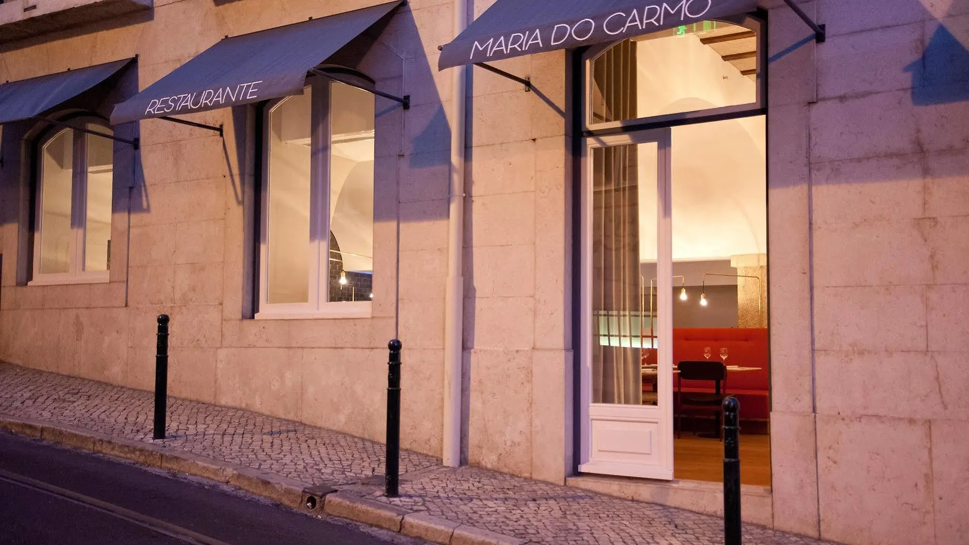 Lisboa Carmo Hotel 4*,