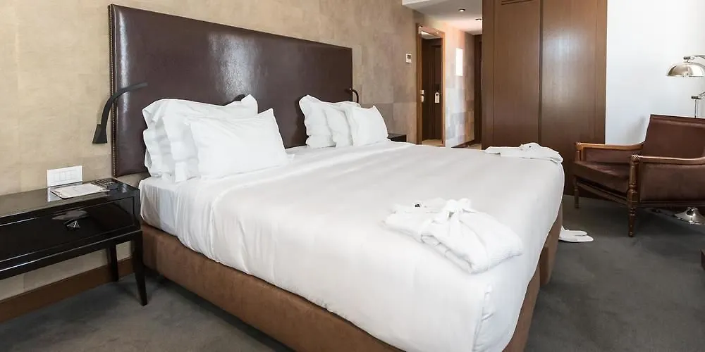 ****  Lisboa Carmo Hotel Portugal